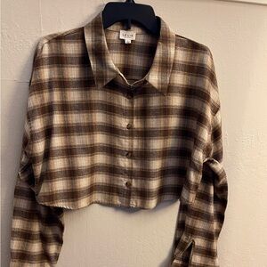 Cute cropped flannel shirt